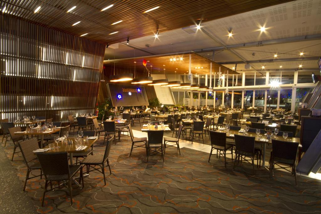 Calamvale Hotel Suites And Conference Centre Бризбейн Екстериор снимка