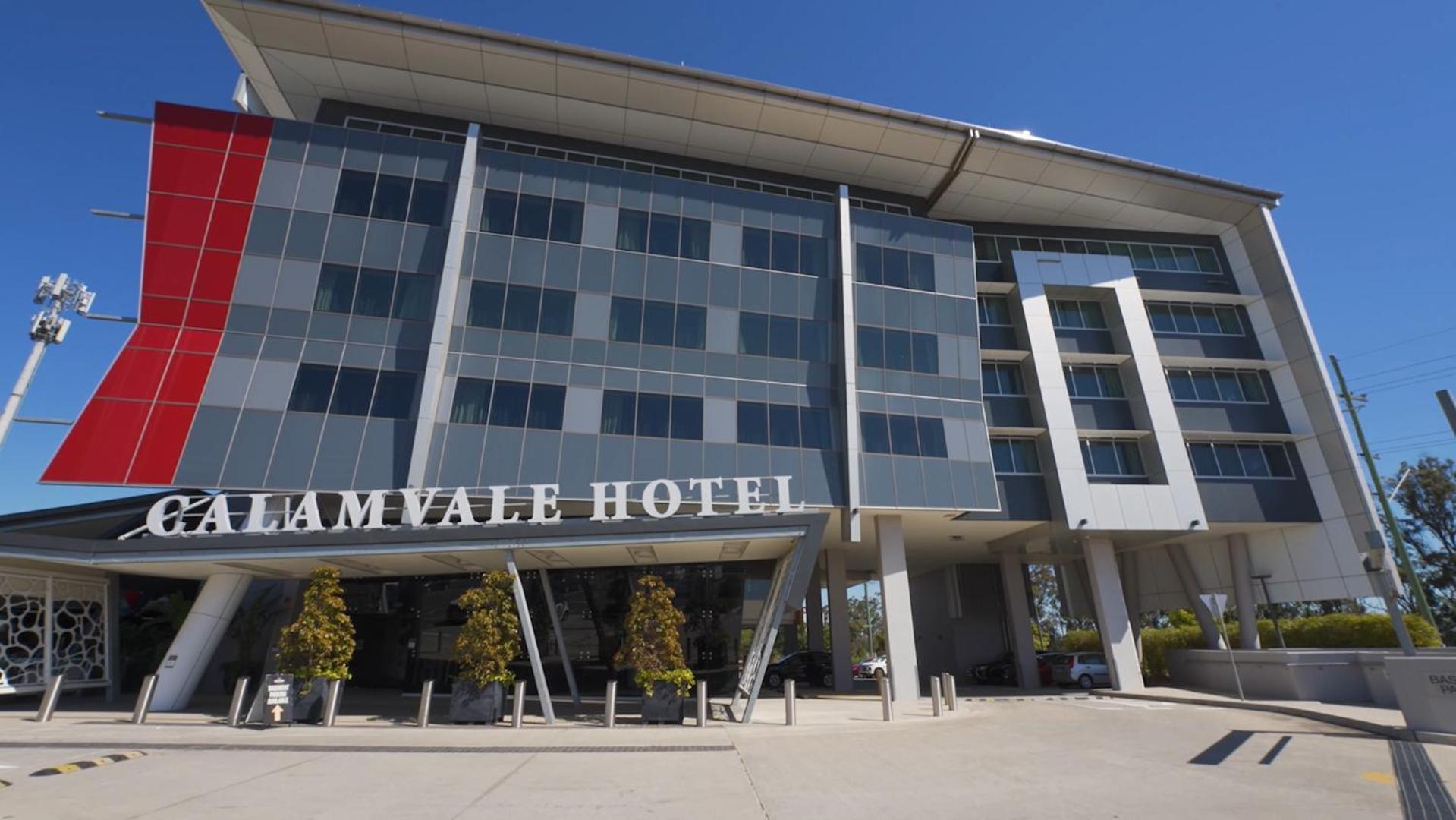 Calamvale Hotel Suites And Conference Centre Бризбейн Екстериор снимка