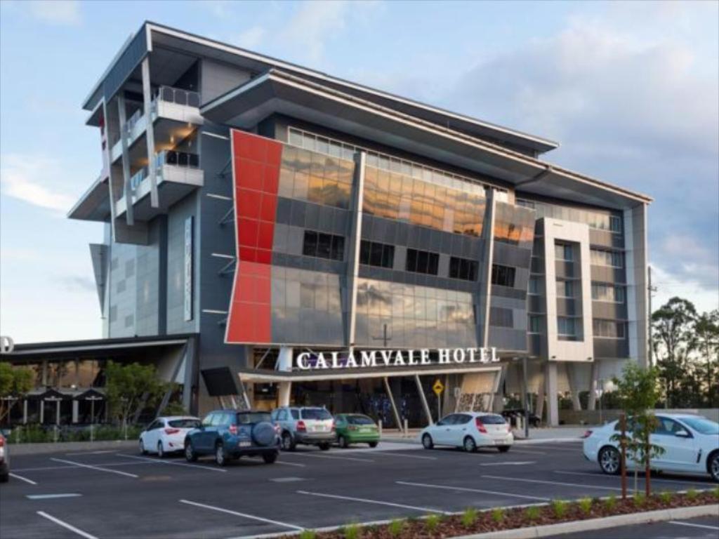Calamvale Hotel Suites And Conference Centre Бризбейн Екстериор снимка