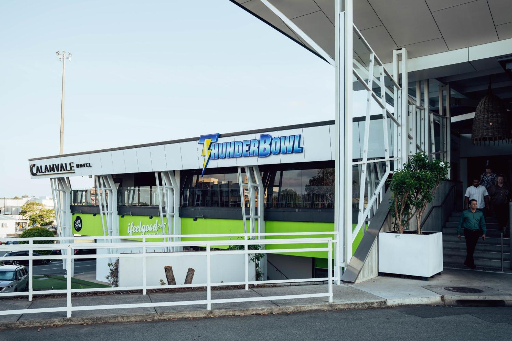 Calamvale Hotel Suites And Conference Centre Бризбейн Екстериор снимка